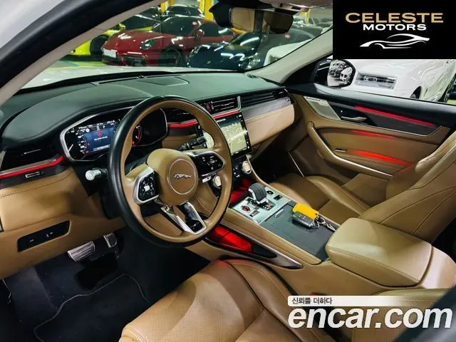 JAGUAR F-PACE D200 SE 2022 — photo 12 sur 25
