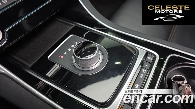JAGUAR XE 20d 2016 — photo 9 sur 26