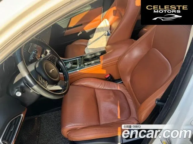 JAGUAR XE 20d 2016 — photo 4 sur 16