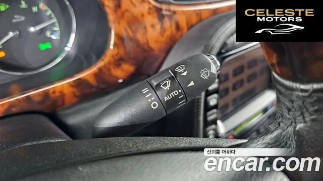 JAGUAR XJ-8 3.5 2006 — photo 19 sur 20
