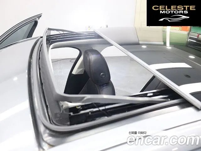 JAGUAR XE 20d AWD 2018 — photo 15 sur 26