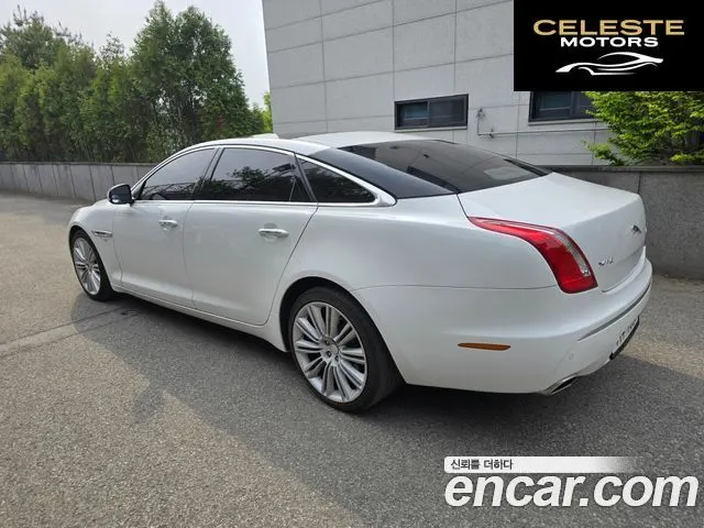 JAGUAR All New XJ 5.0 LWB 2011 — photo 2 sur 19