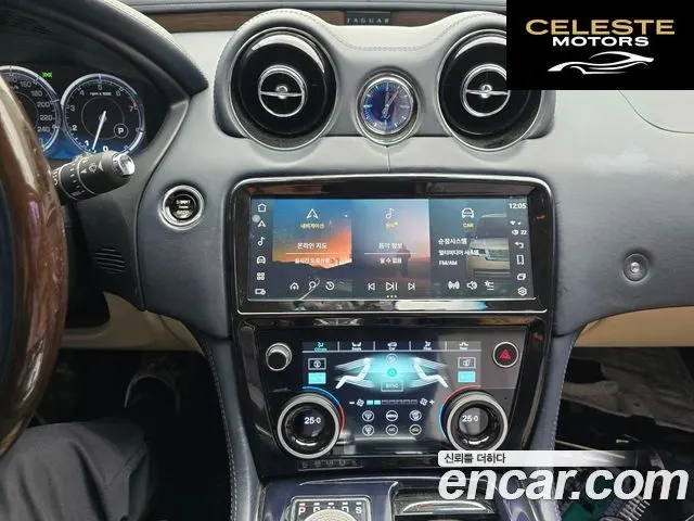 JAGUAR All New XJ 5.0 LWB 2011 — photo 5 sur 19