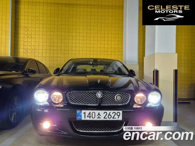 JAGUAR New XJ 4.2 V8 2008 — photo 4 sur 21