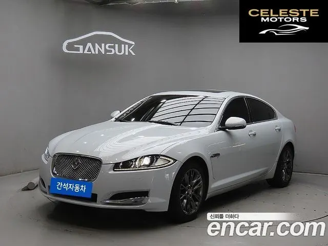 JAGUAR New XF 3.0D Luxury 2015 — photo 2 sur 26