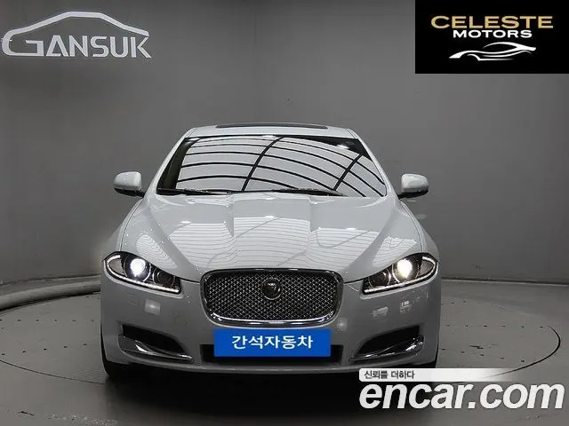 JAGUAR New XF 3.0D Luxury 2015 — photo 26 sur 26