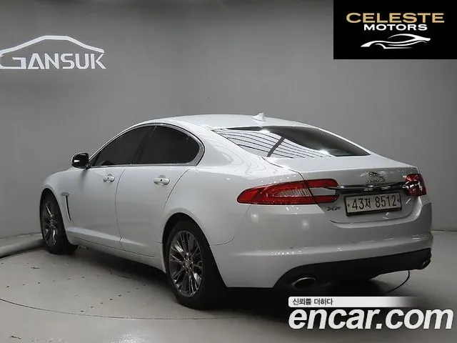 JAGUAR New XF 3.0D Luxury 2015 — photo 3 sur 26