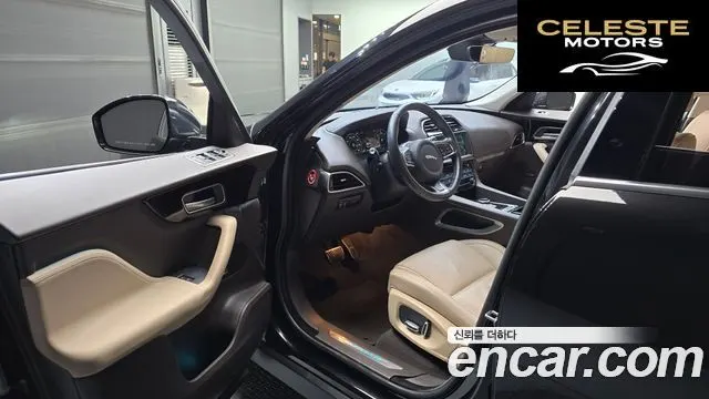 JAGUAR F-PACE 20d 2019 — photo 13 sur 33