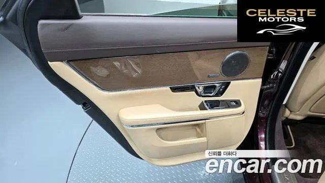 JAGUAR All New XJ 3.0D Premium Luxury SWB 2018 — photo 15 sur 33