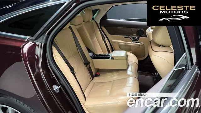 JAGUAR All New XJ 3.0D Premium Luxury SWB 2018 — photo 17 sur 33