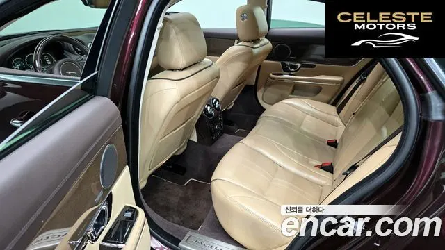 JAGUAR All New XJ 3.0D Premium Luxury SWB 2018 — photo 18 sur 33