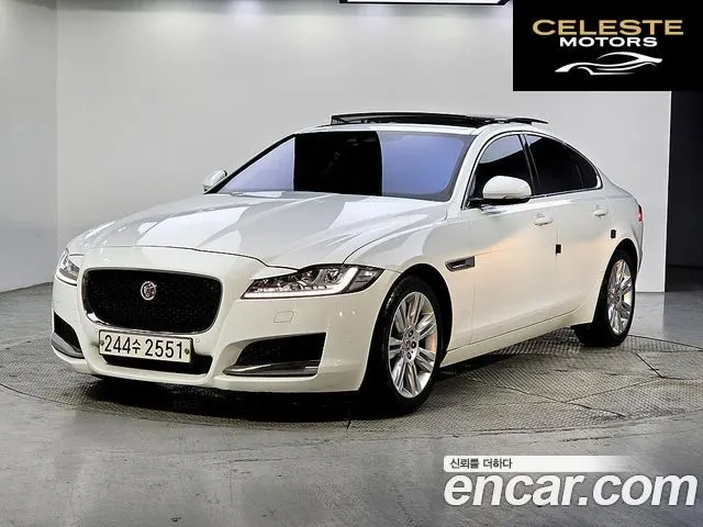 JAGUAR XF (X260) 20d 2017 — photo 1 sur 25