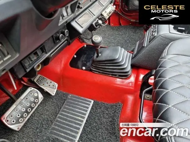 JEEP (YJ) 4.0 2001 — photo 22 sur 24