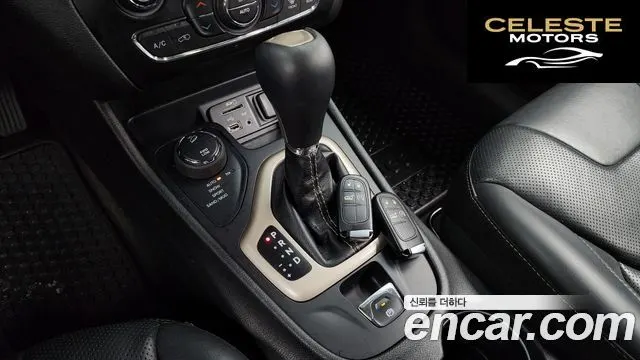 JEEP (KL) 2.0 Limited 4WD 2015 — photo 9 sur 20