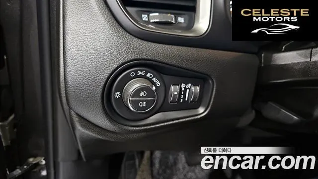 JEEP 2.4 Limited 2021 — photo 17 sur 20