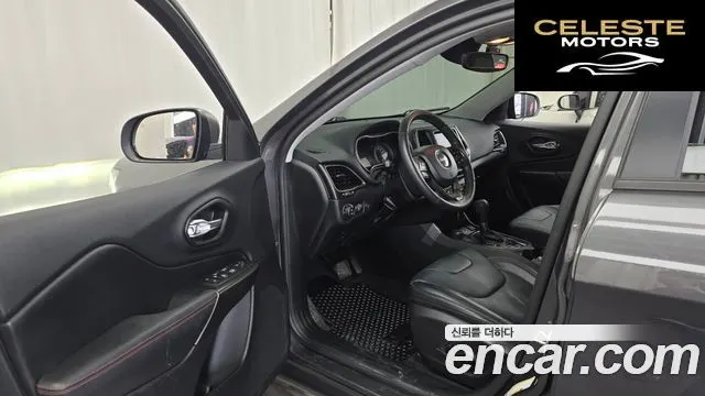 JEEP (KL) 3.2 AWD 2020 — photo 10 sur 20