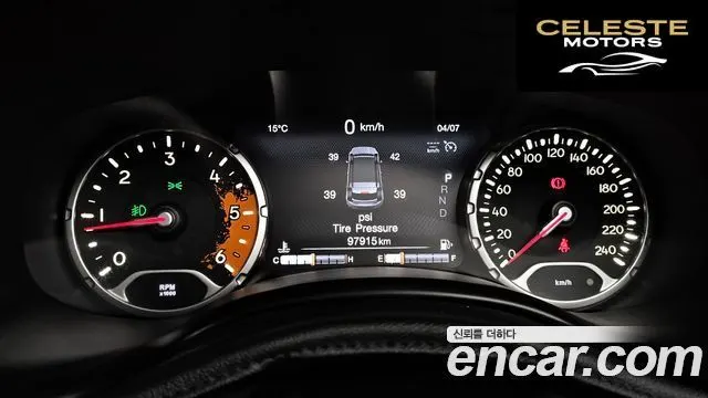 JEEP 2.0 AWD 2017 — photo 8 sur 20