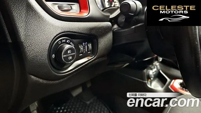 JEEP 2.0 AWD 2017 — photo 13 sur 20