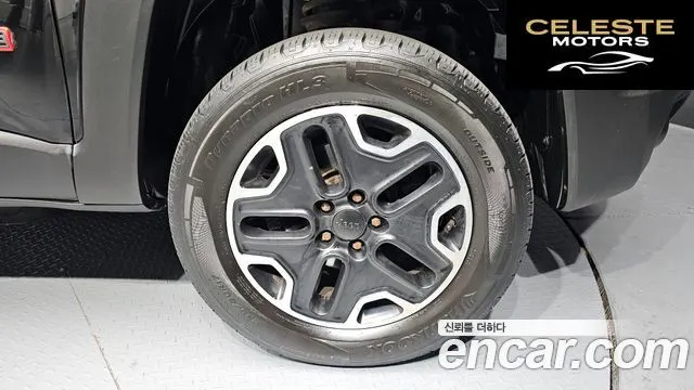 JEEP 2.0 AWD 2017 — photo 5 sur 20