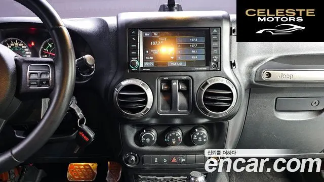 JEEP (JK) 3.6 Sport 2portes 2014 — photo 13 sur 20