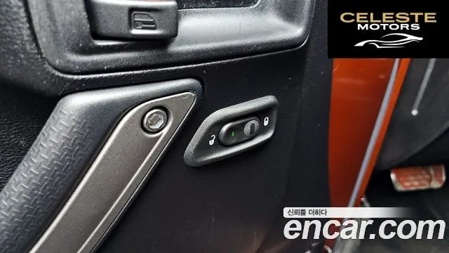 JEEP (JK) 3.6 Sport 2portes 2014 — photo 16 sur 20