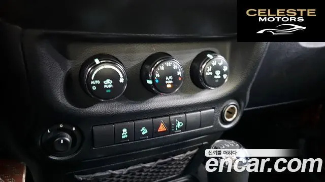 JEEP (JK) 3.6 Sport 2portes 2014 — photo 17 sur 20