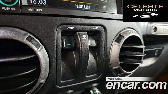 JEEP (JK) 3.6 Sport 2portes 2014 — photo 18 sur 20