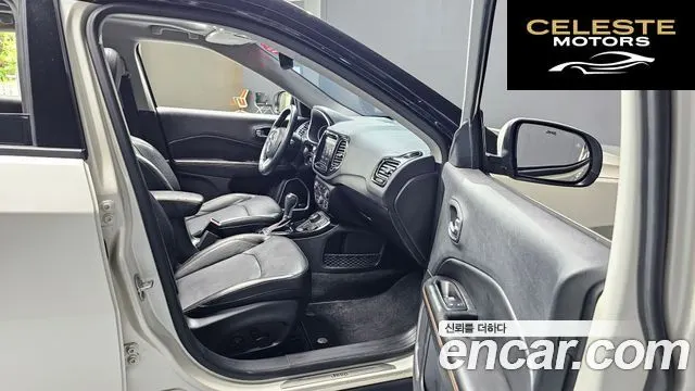 JEEP 22.4 Limited AWD 2019 — photo 10 sur 20
