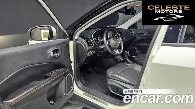 JEEP 22.4 Limited AWD 2019 — photo 11 sur 20