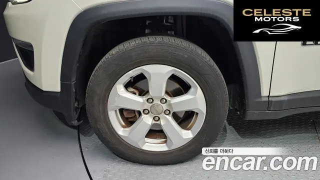 JEEP 22.4 Limited AWD 2019 — photo 5 sur 20