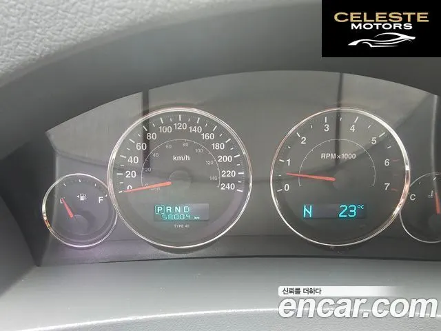 JEEP 4.7 Limited 2007 — photo 8 sur 23