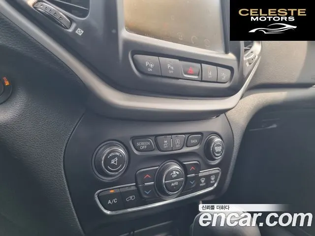 JEEP (KL) 2.2 Limited 4WD 2017 — photo 10 sur 26