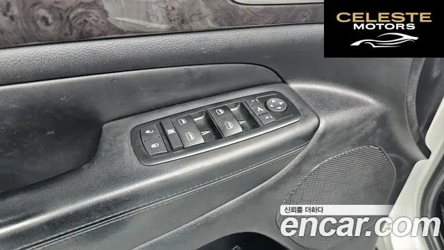 JEEP 3.6 2011 — photo 11 sur 20
