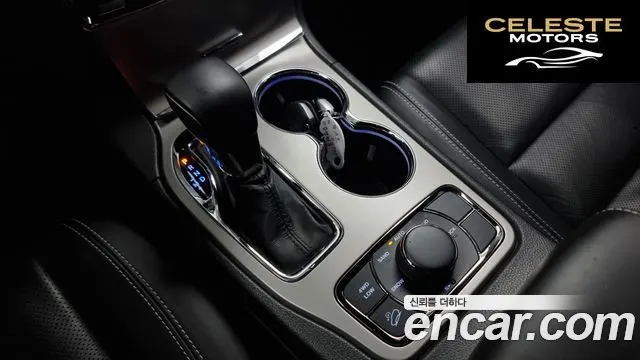 JEEP 3.6 80Edition 2021 — photo 9 sur 20