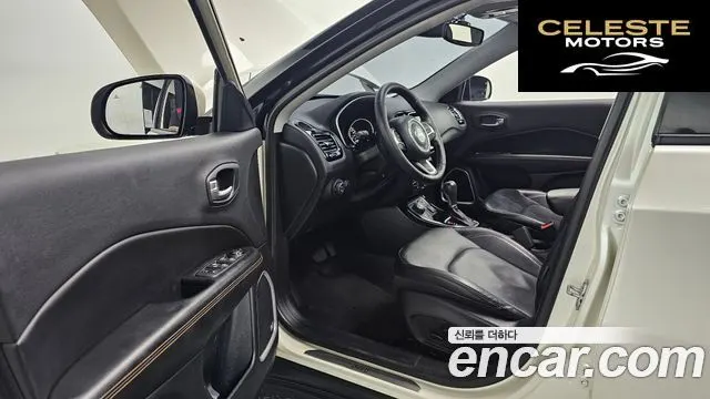 JEEP 22.4 Limited AWD 2018 — photo 11 sur 20