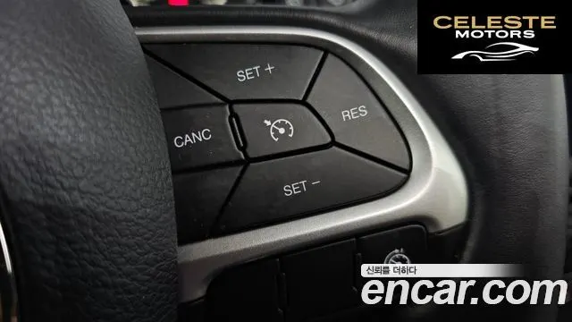 JEEP 22.4 Limited AWD 2018 — photo 17 sur 20