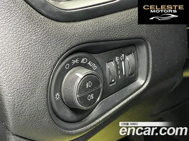 JEEP 2.0 Limited High AWD 2019 — photo 20 sur 26