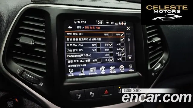 JEEP (KL) 2.0 Limited 4WD 2015 — photo 14 sur 20