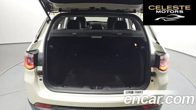 JEEP 22.4 Limited AWD 2018 — photo 20 sur 26