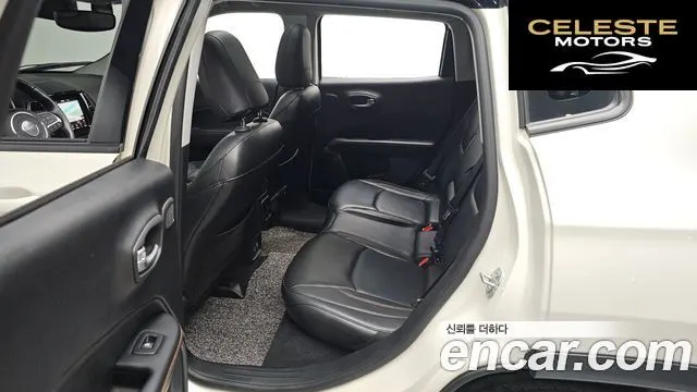 JEEP 22.4 Limited AWD 2018 — photo 11 sur 26