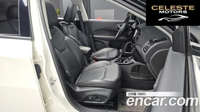 JEEP 22.4 Limited AWD 2018 — photo 12 sur 26