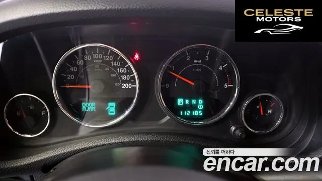 JEEP (JK) 2.8 2portes 2012 — photo 8 sur 20