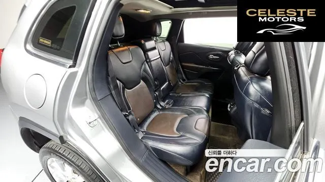 JEEP (KL) 2.0 Limited 4WD 2015 — photo 12 sur 20