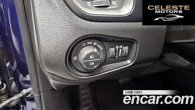 JEEP 2.4 Limited 2019 — photo 17 sur 20