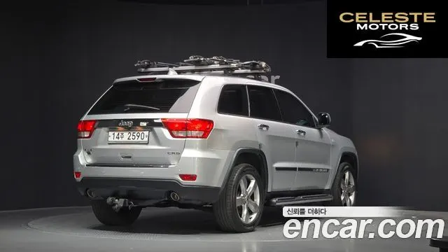 JEEP 3.0 2013 — photo 2 sur 20