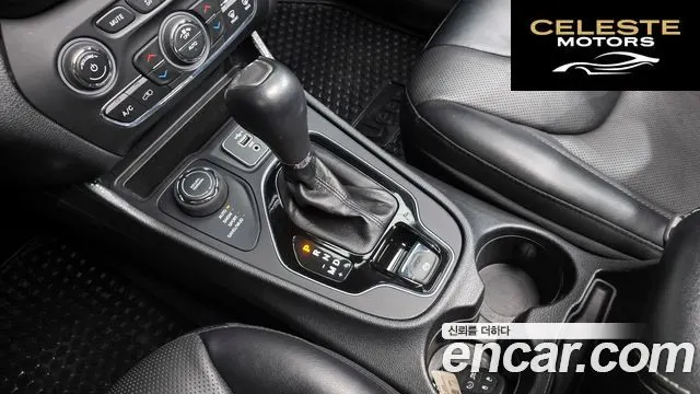JEEP (KL) 2.4 Limited AWD 2022 — photo 13 sur 26