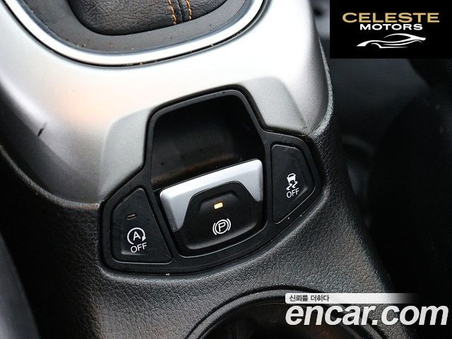 JEEP 22.4 AWD 2019 — photo 12 sur 26