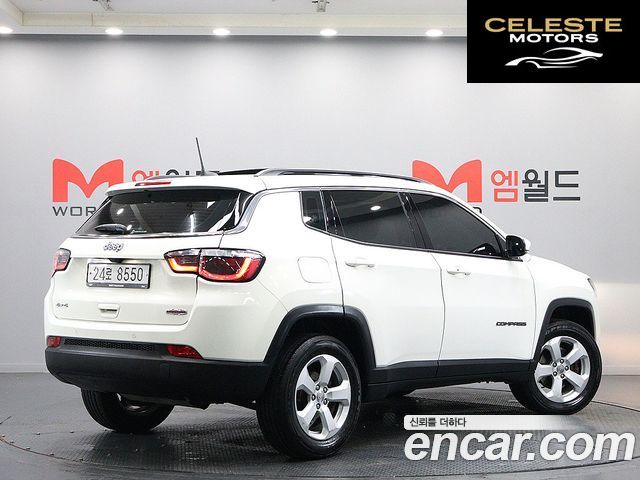 JEEP 22.4 AWD 2019 — photo 3 sur 26