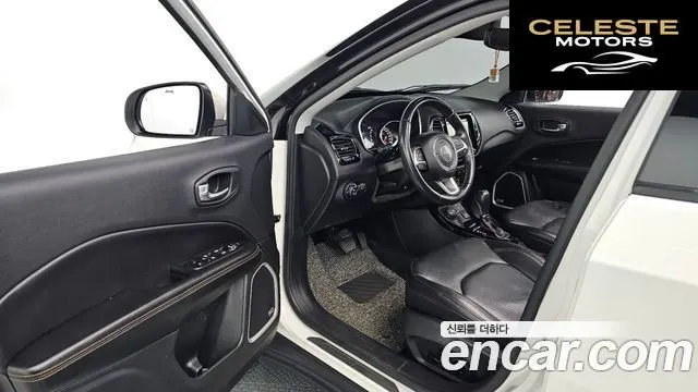 JEEP 22.4 Limited AWD 2019 — photo 11 sur 20