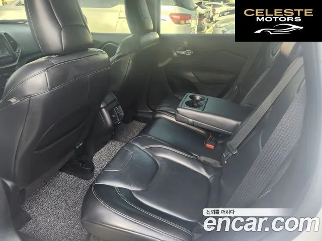 JEEP (KL) 2.0 AWD 2015 — photo 11 sur 26